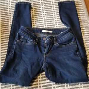 Levi's 711 Skinny Jeans